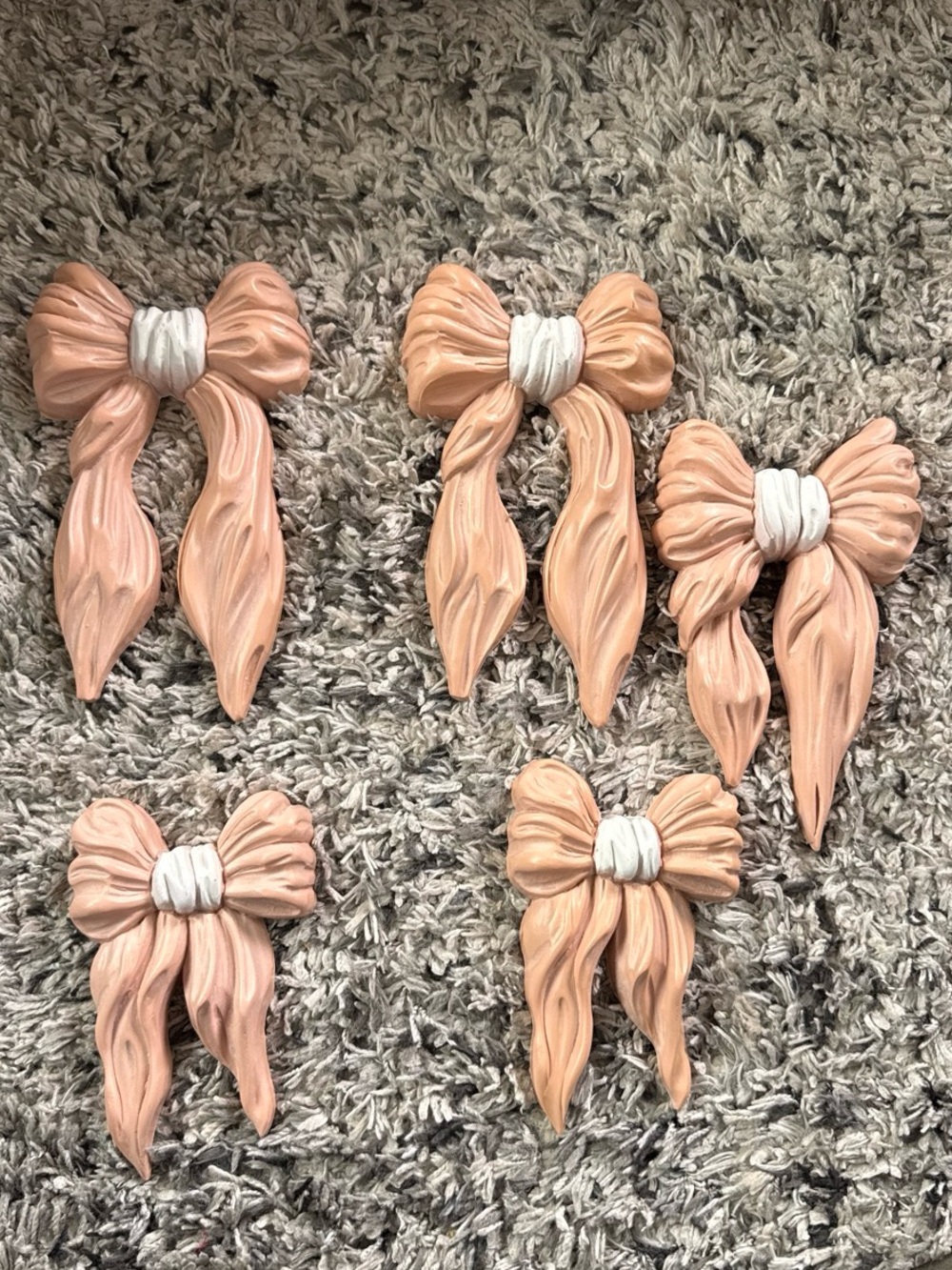 Homco Peach and White Ceramic Bow Wall Accents - Set of 5